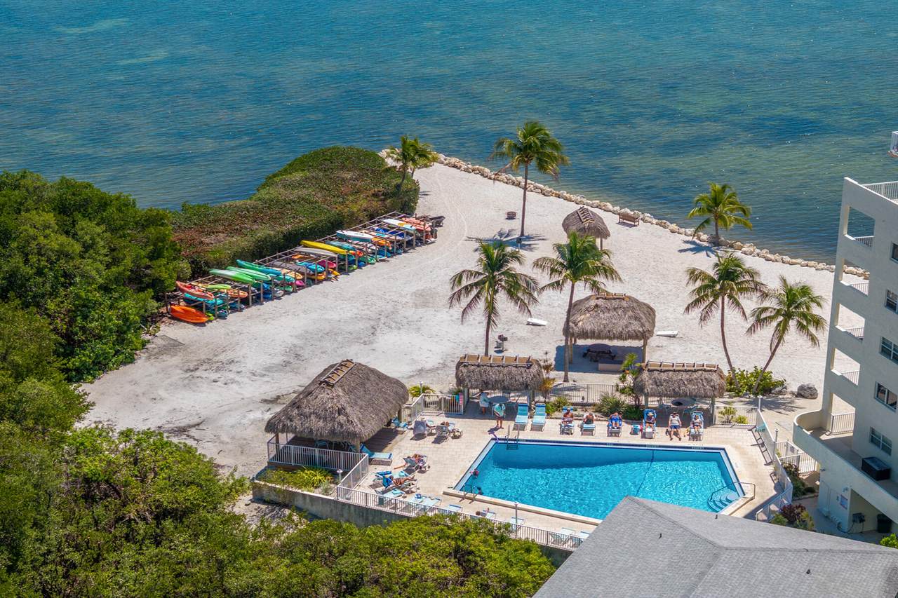 https://bt-photos.global.ssl.fastly.net/flkeys/1280_boomver_1_619284-2.jpg