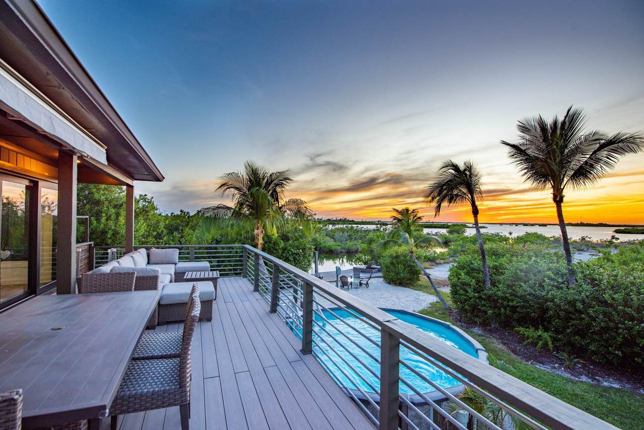 1422 Boca Chica Road - Photo 1