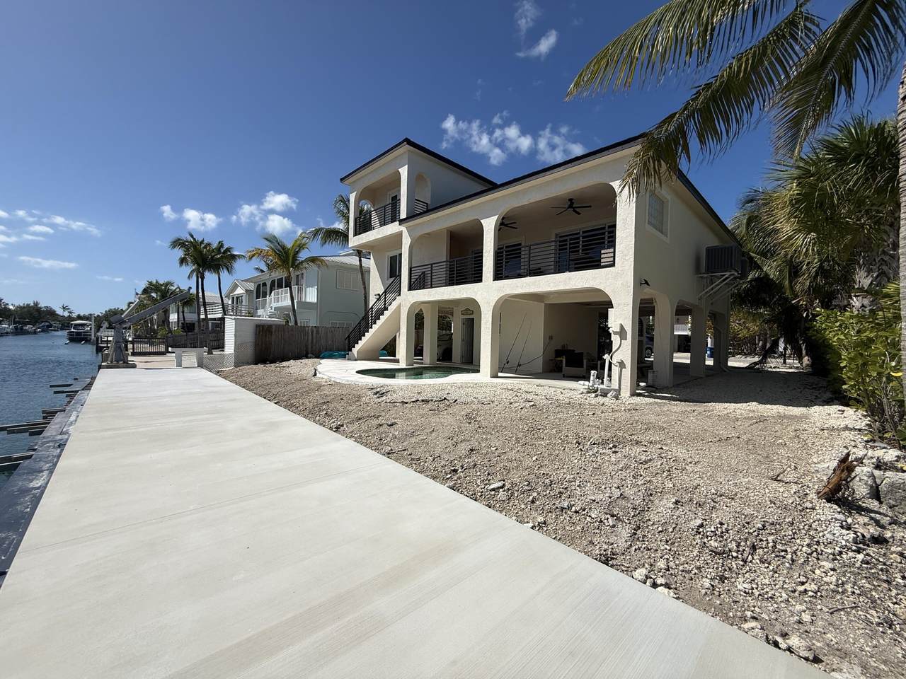 https://bt-photos.global.ssl.fastly.net/flkeys/1280_boomver_1_619294-2.jpg