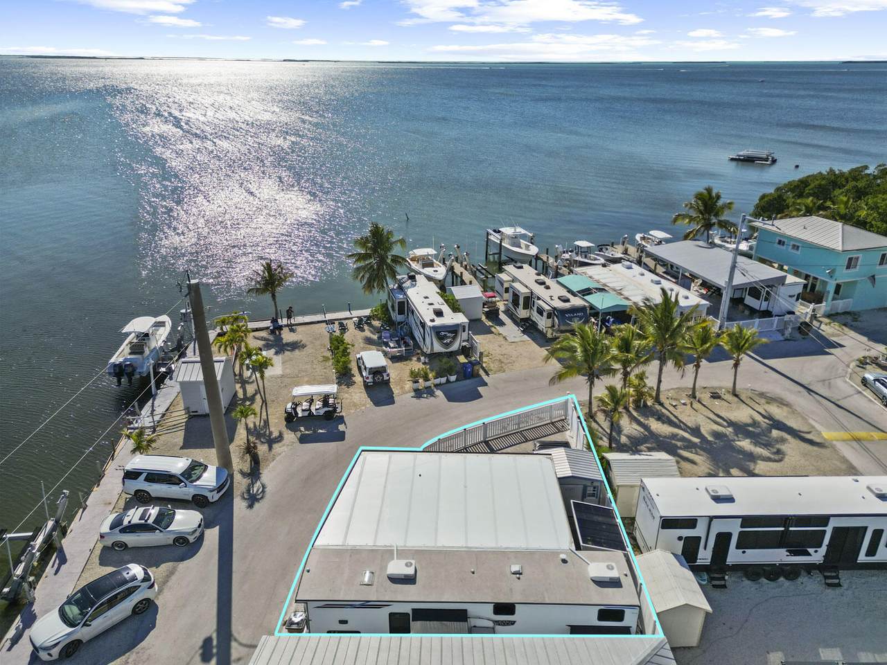 325 Calusa Street - Photo 1