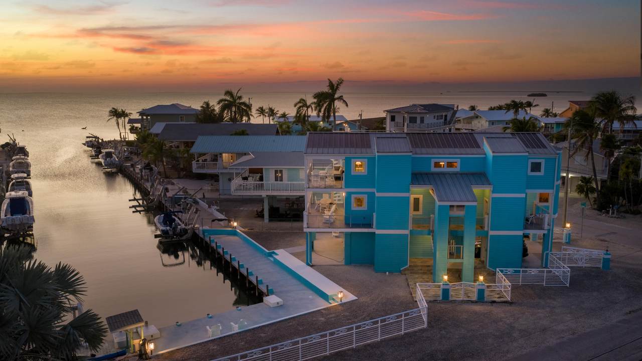 201 Cromwell Court - Photo 1