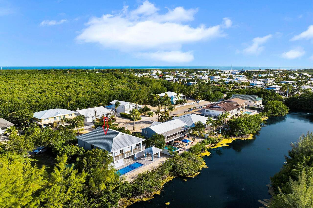 https://bt-photos.global.ssl.fastly.net/flkeys/1280_boomver_1_619331-2.jpg