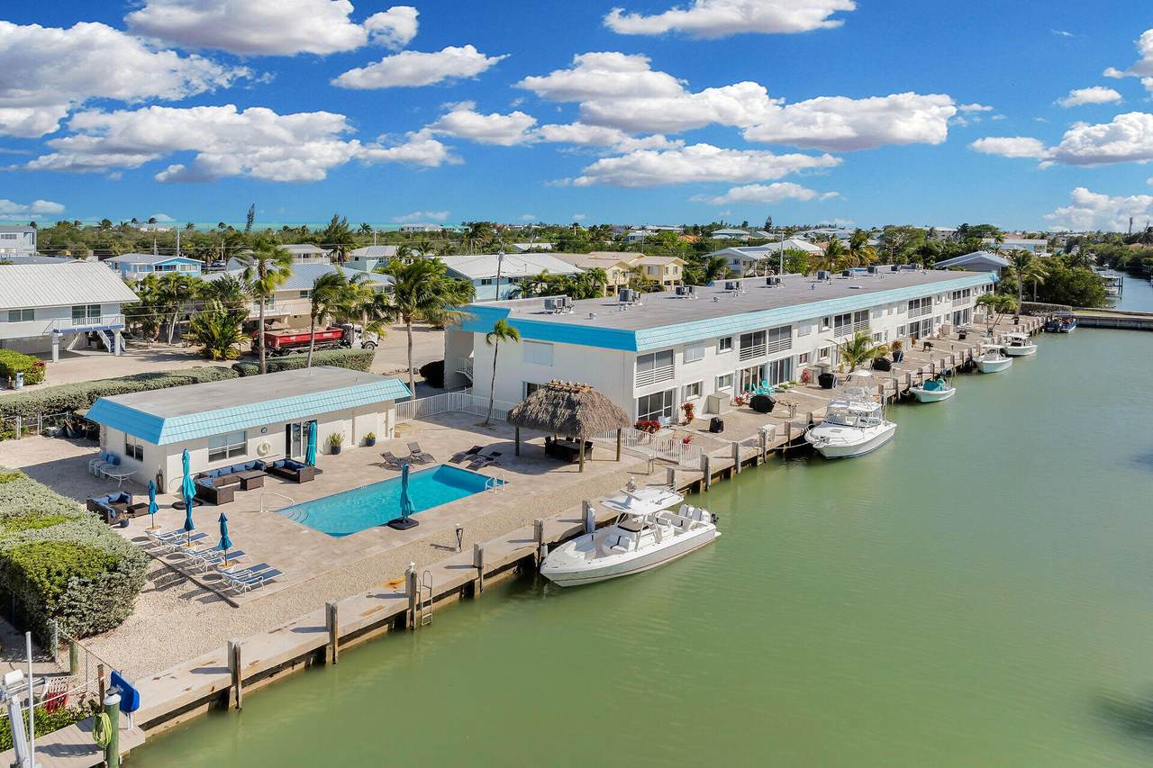 389 Anglers Drive - Photo 1