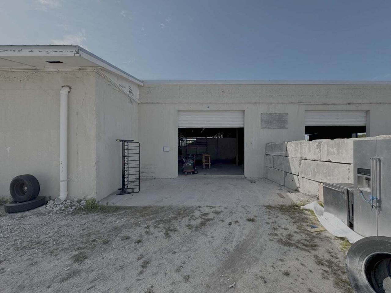 111 Overseas Highway - Photo 1