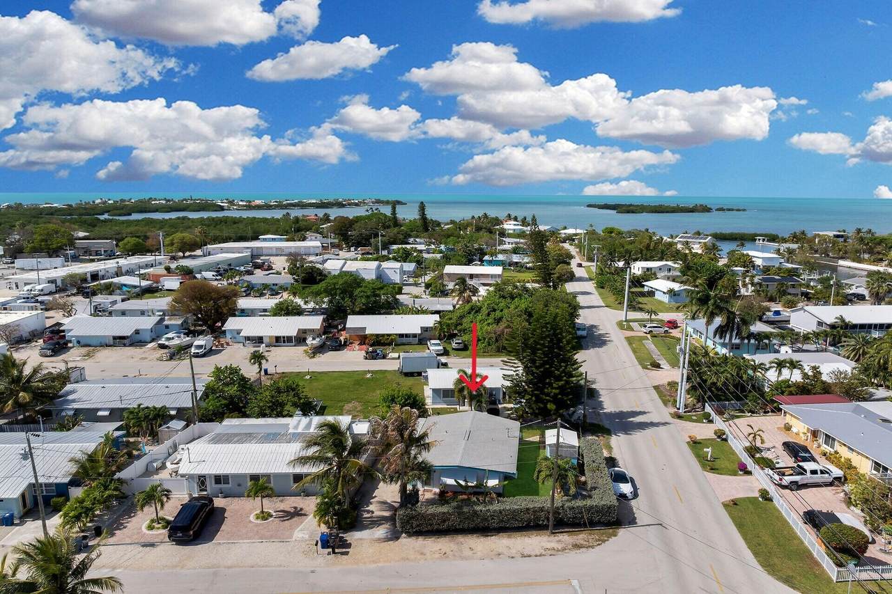 10888 3rd Avenue Gulf - Photo 1