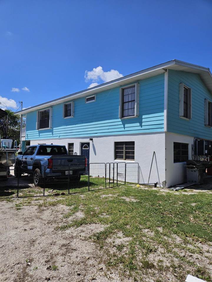 https://bt-photos.global.ssl.fastly.net/flkeys/1280_boomver_1_619422-2.jpg