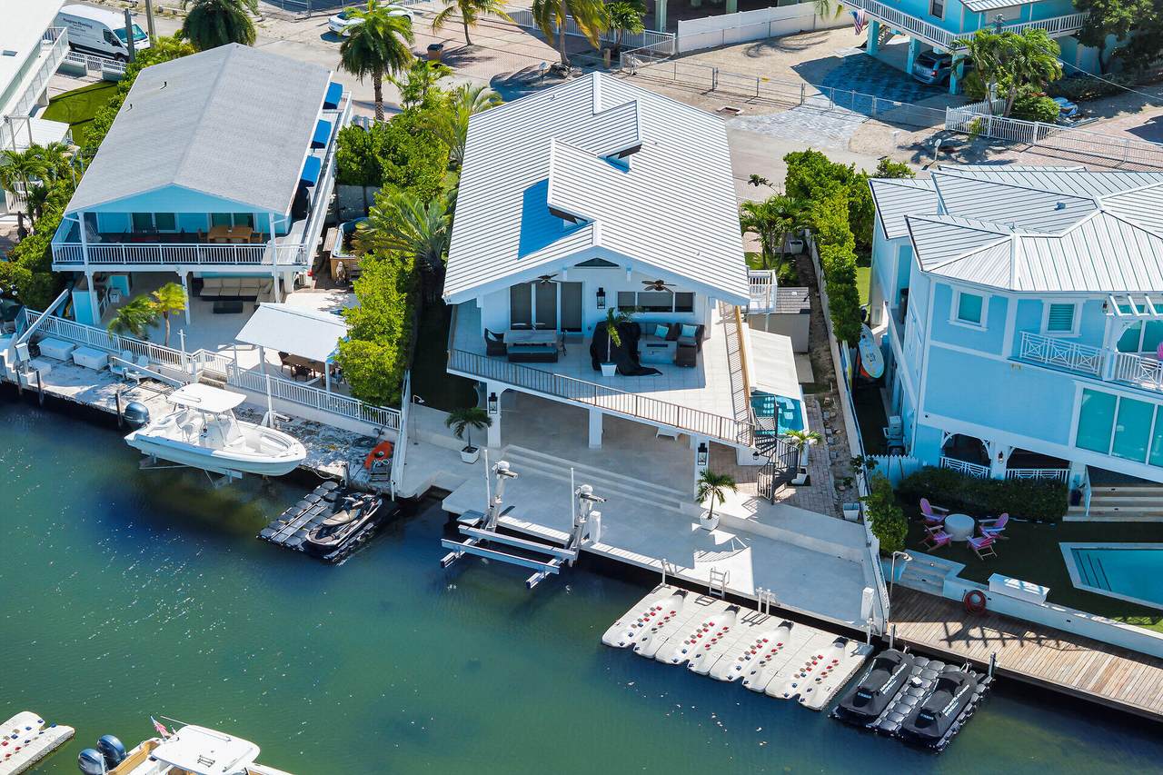 https://bt-photos.global.ssl.fastly.net/flkeys/1280_boomver_1_619472-2.jpg