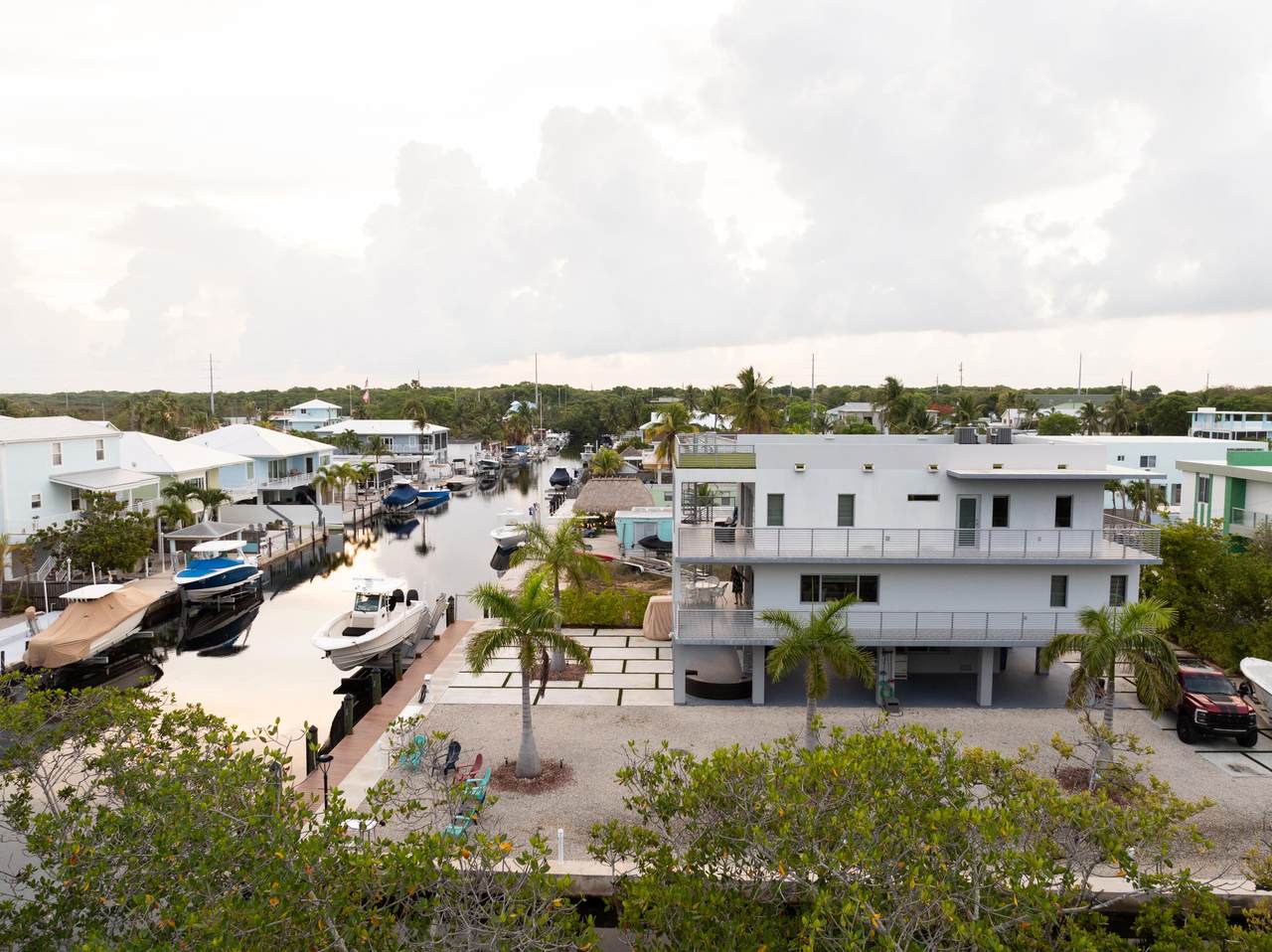 https://bt-photos.global.ssl.fastly.net/flkeys/1280_boomver_1_619474-2.jpg