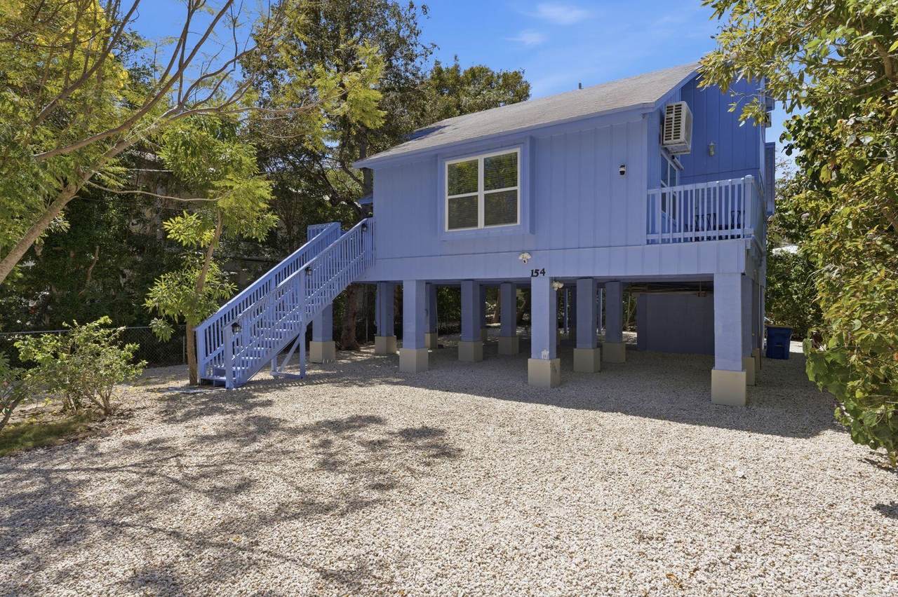 154 Sebring Drive - Photo 1