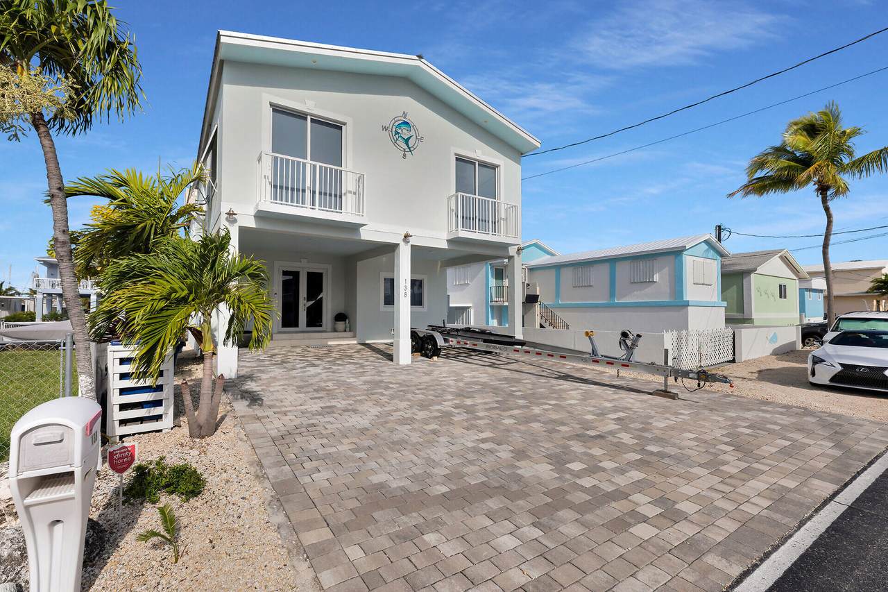 138 Normandy Drive - Photo 1