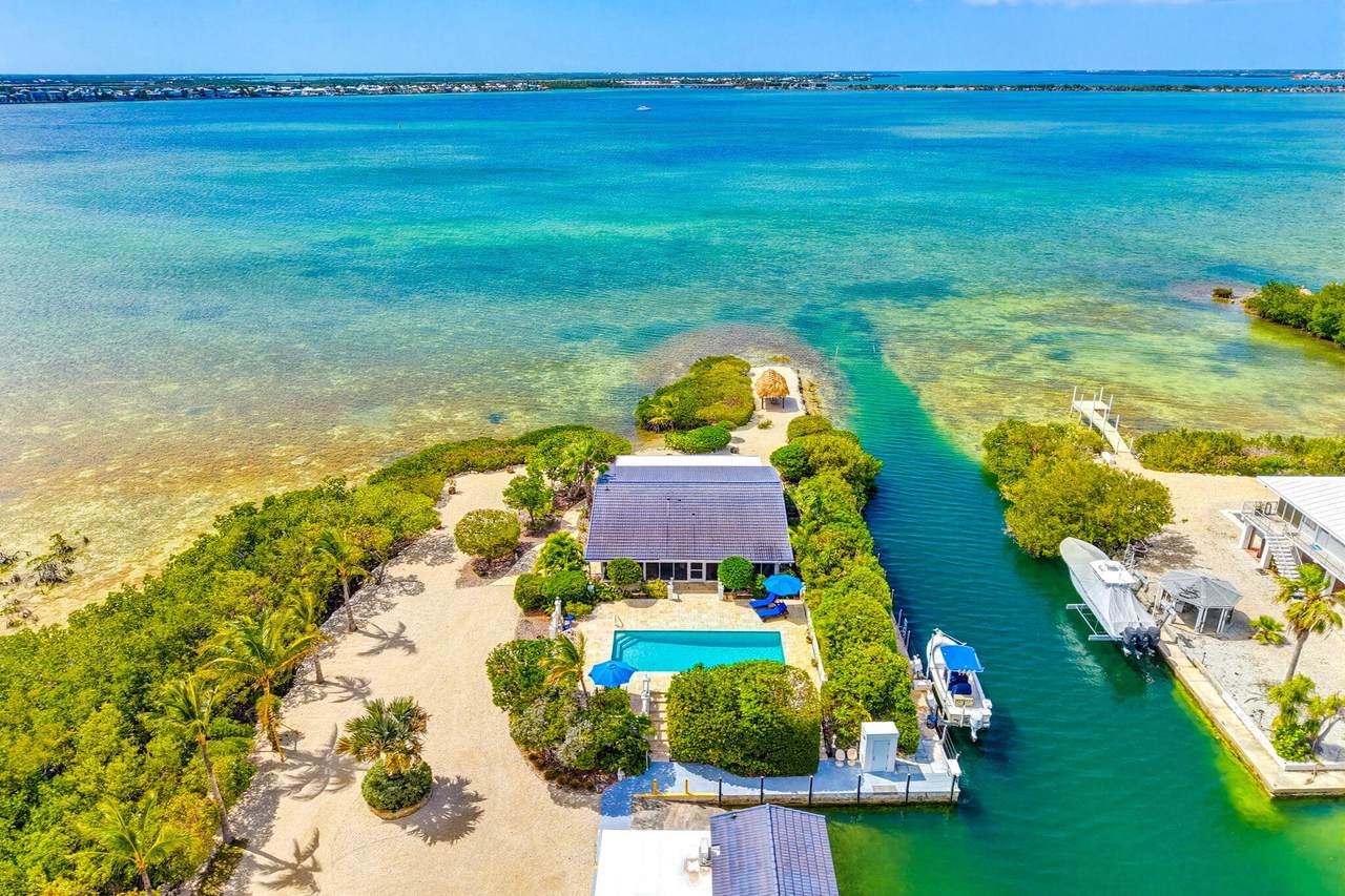 https://bt-photos.global.ssl.fastly.net/flkeys/1280_boomver_1_619569-2.jpg