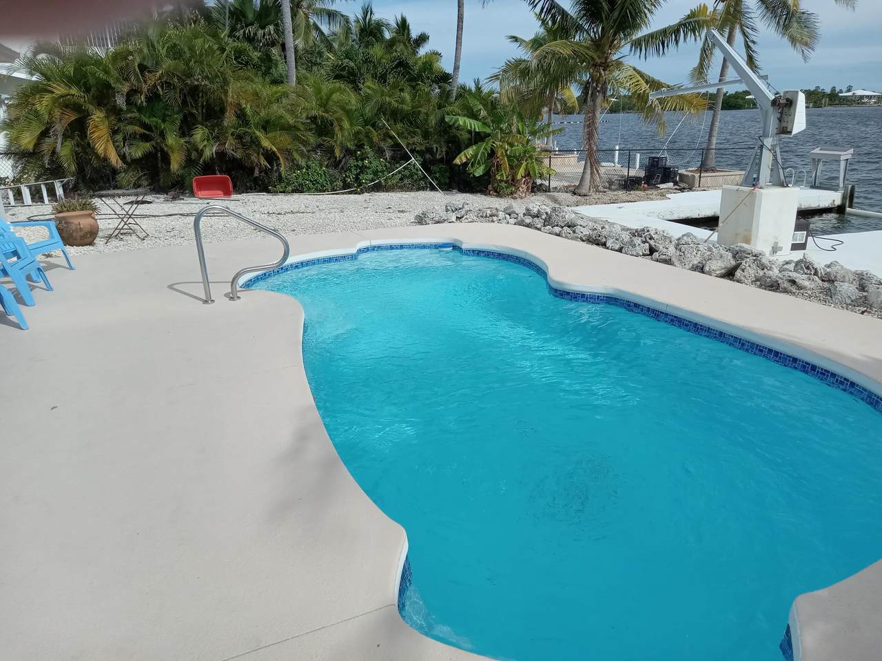 https://bt-photos.global.ssl.fastly.net/flkeys/1280_boomver_1_619691-2.jpg