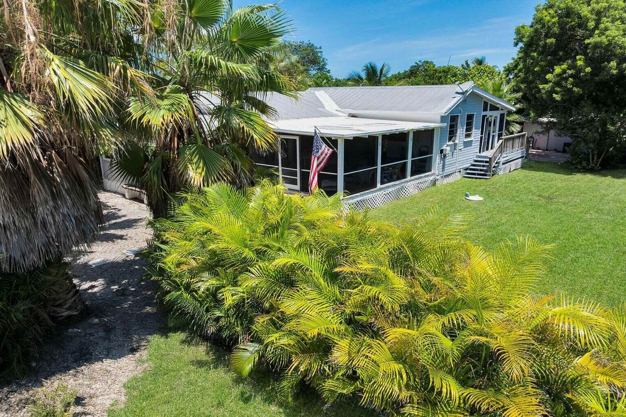 30461 Poinciana Road - Photo 1
