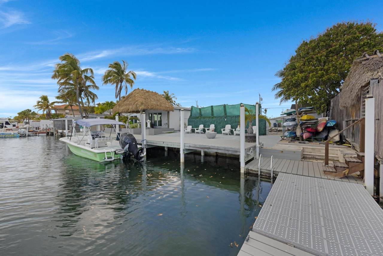 https://bt-photos.global.ssl.fastly.net/flkeys/1280_boomver_1_619752-2.jpg