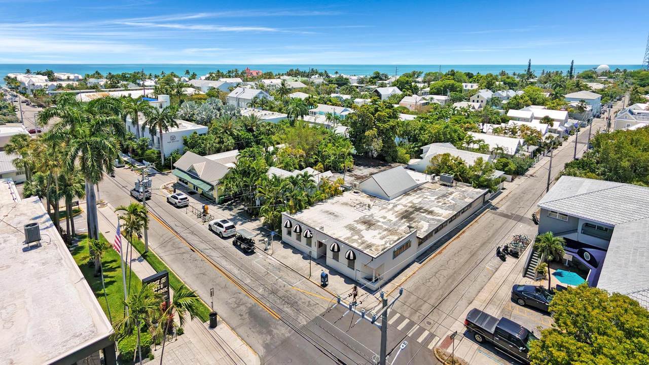 https://bt-photos.global.ssl.fastly.net/flkeys/1280_boomver_1_619755-2.jpg