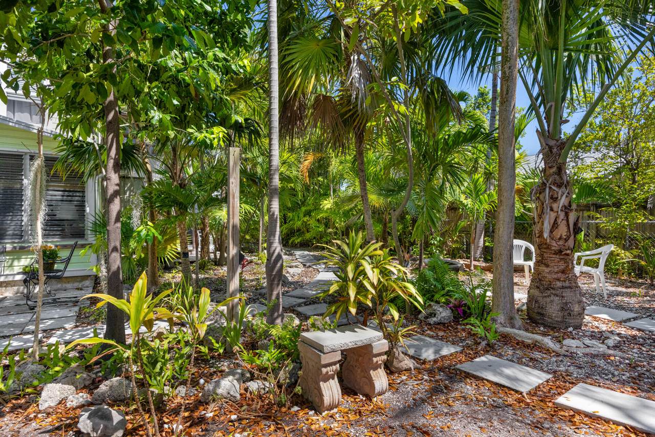 https://bt-photos.global.ssl.fastly.net/flkeys/1280_boomver_1_619758-2.jpg