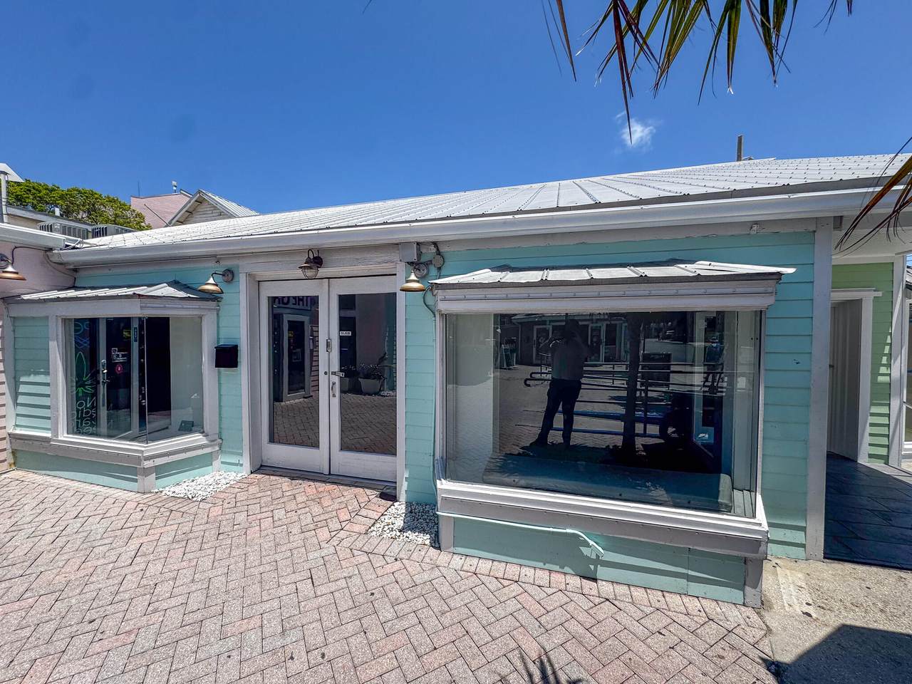 431 Front Street - Photo 1