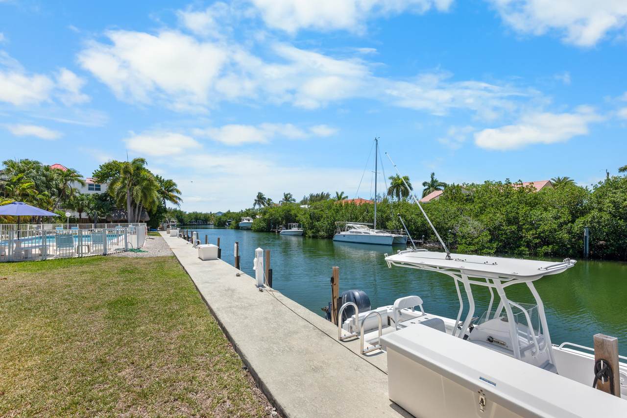 https://bt-photos.global.ssl.fastly.net/flkeys/1280_boomver_1_619770-2.jpg