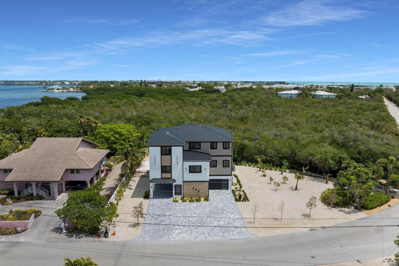 199 Stirrup Key Boulevard - Photo 1
