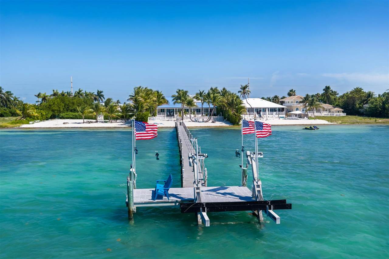 https://bt-photos.global.ssl.fastly.net/flkeys/1280_boomver_1_619817-2.jpg
