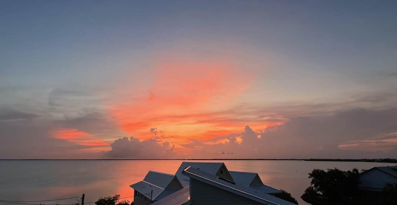 https://bt-photos.global.ssl.fastly.net/flkeys/1280_boomver_1_619835-2.jpg