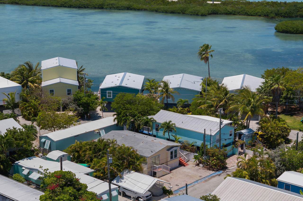 https://bt-photos.global.ssl.fastly.net/flkeys/1280_boomver_1_619836-2.jpg