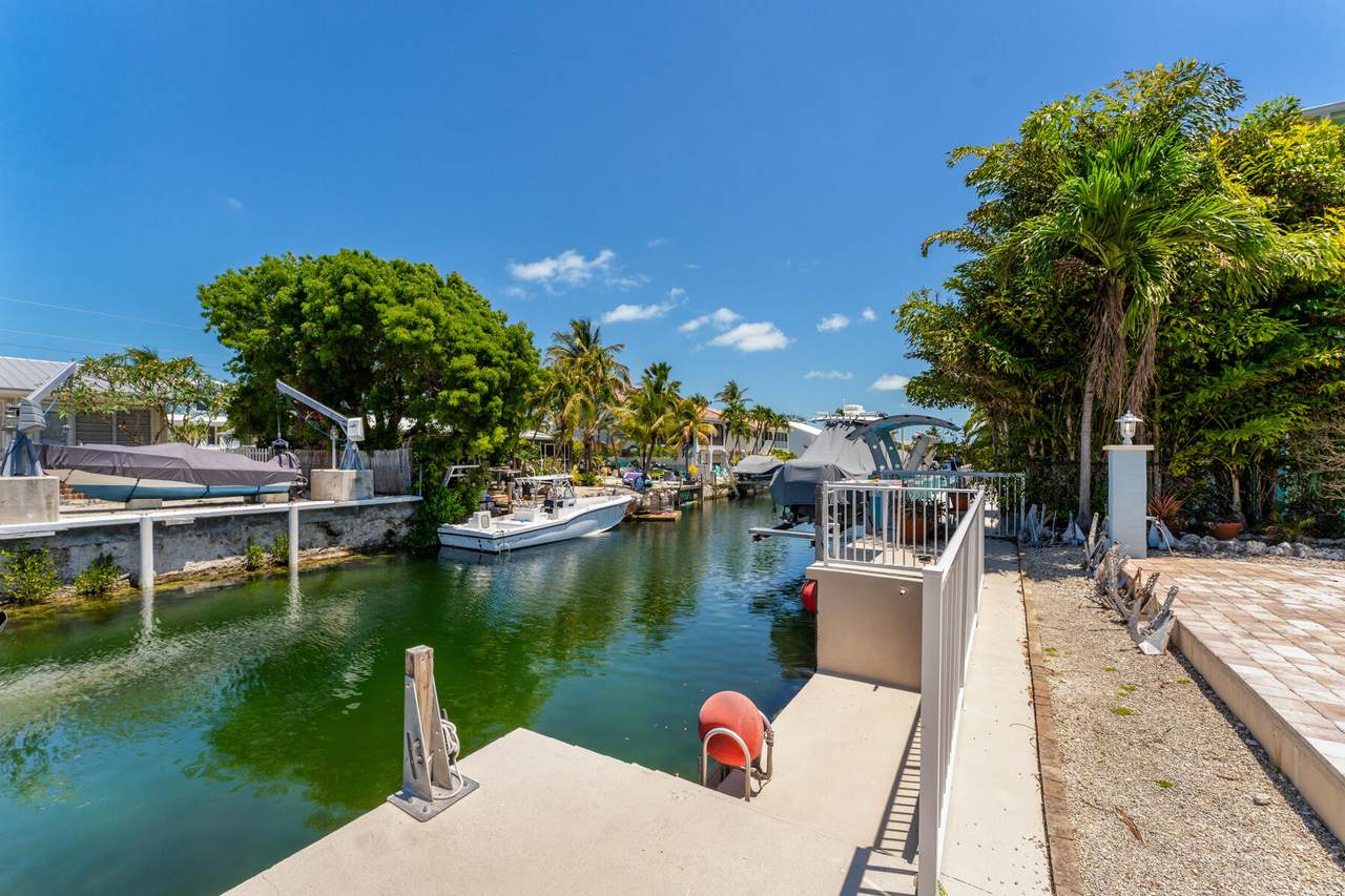 https://bt-photos.global.ssl.fastly.net/flkeys/1280_boomver_1_619837-2.jpg