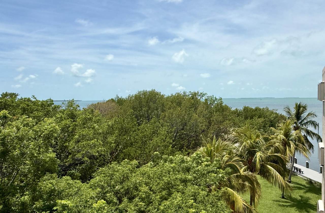 https://bt-photos.global.ssl.fastly.net/flkeys/1280_boomver_1_619878-2.jpg