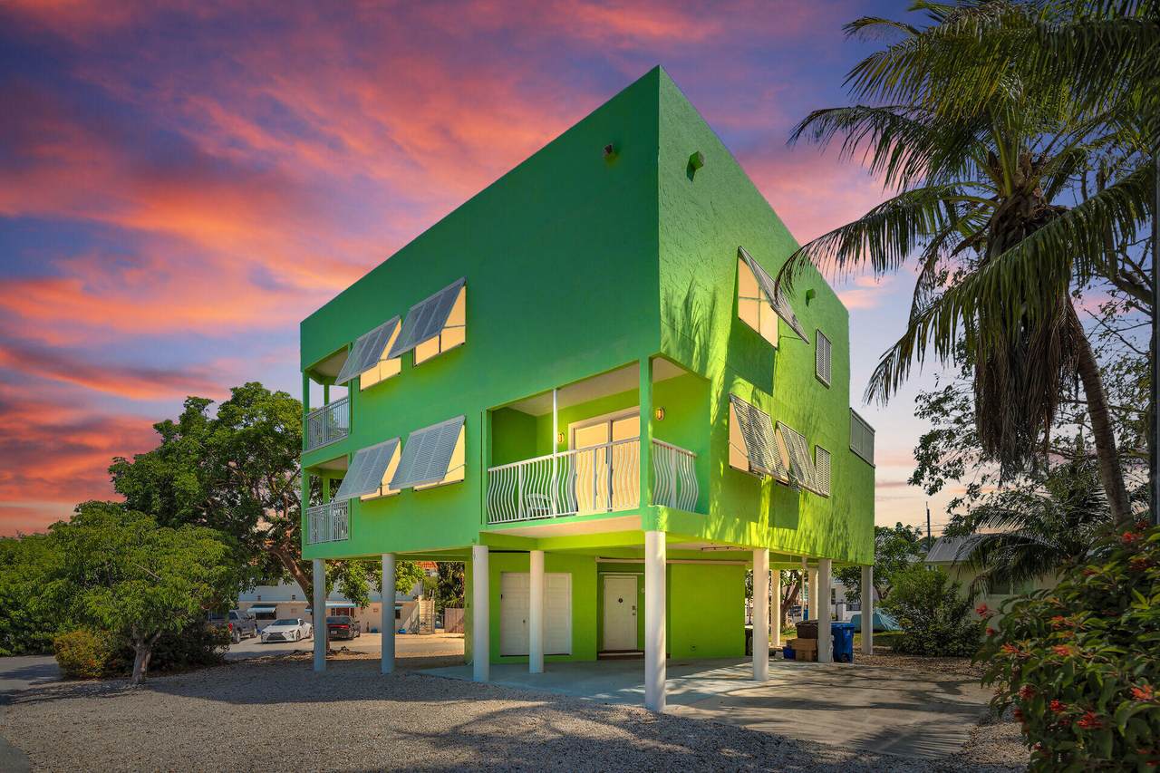 19 Park Drive - Photo 1
