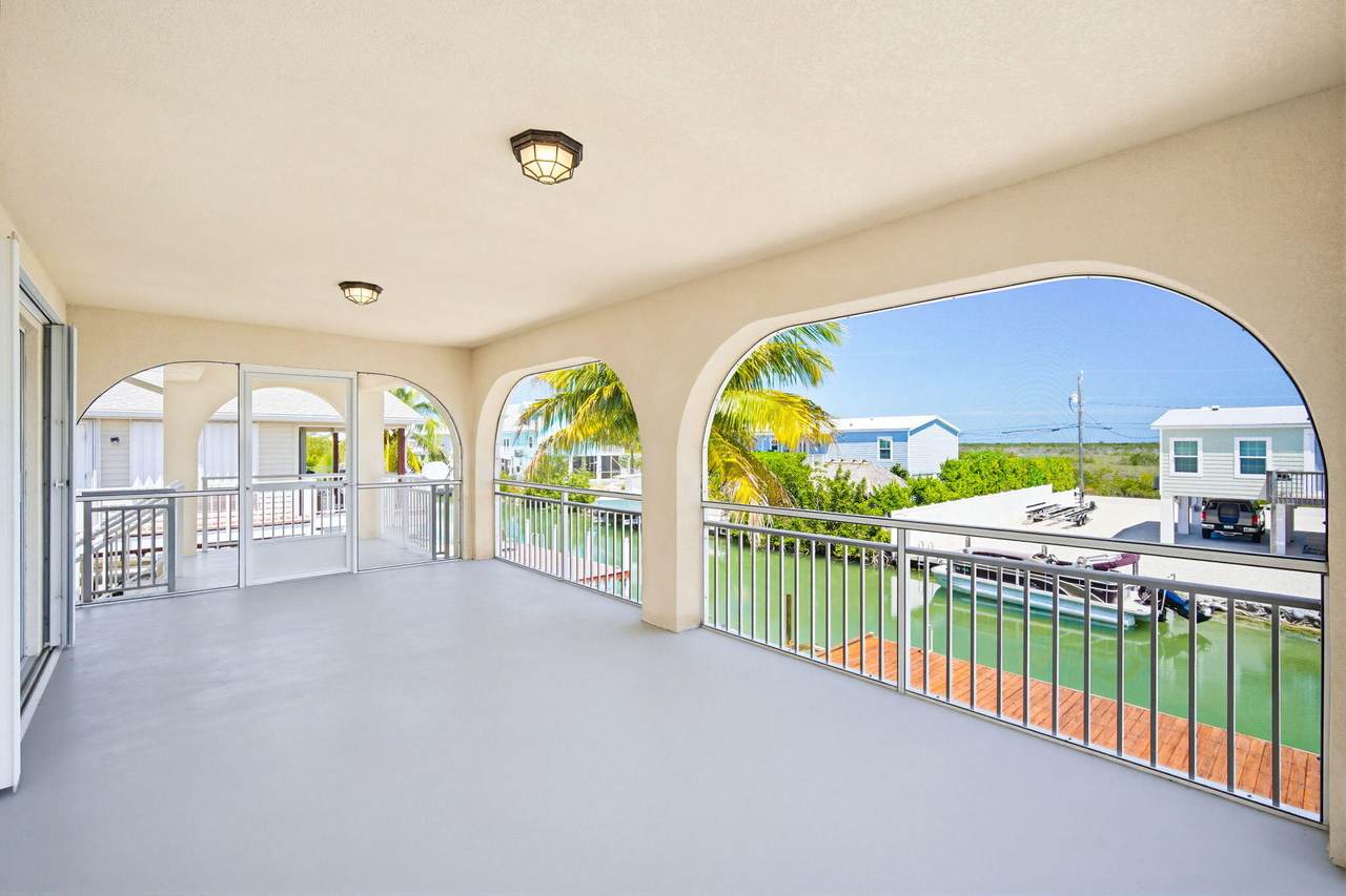 https://bt-photos.global.ssl.fastly.net/flkeys/1280_boomver_1_619901-2.jpg