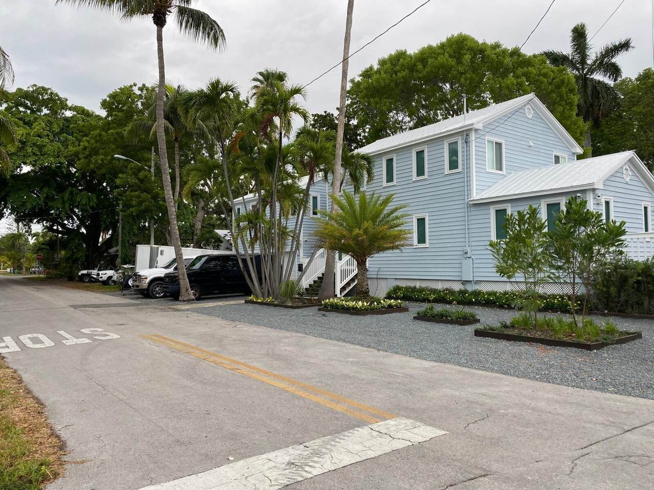 1409 Whalton Street - Photo 1