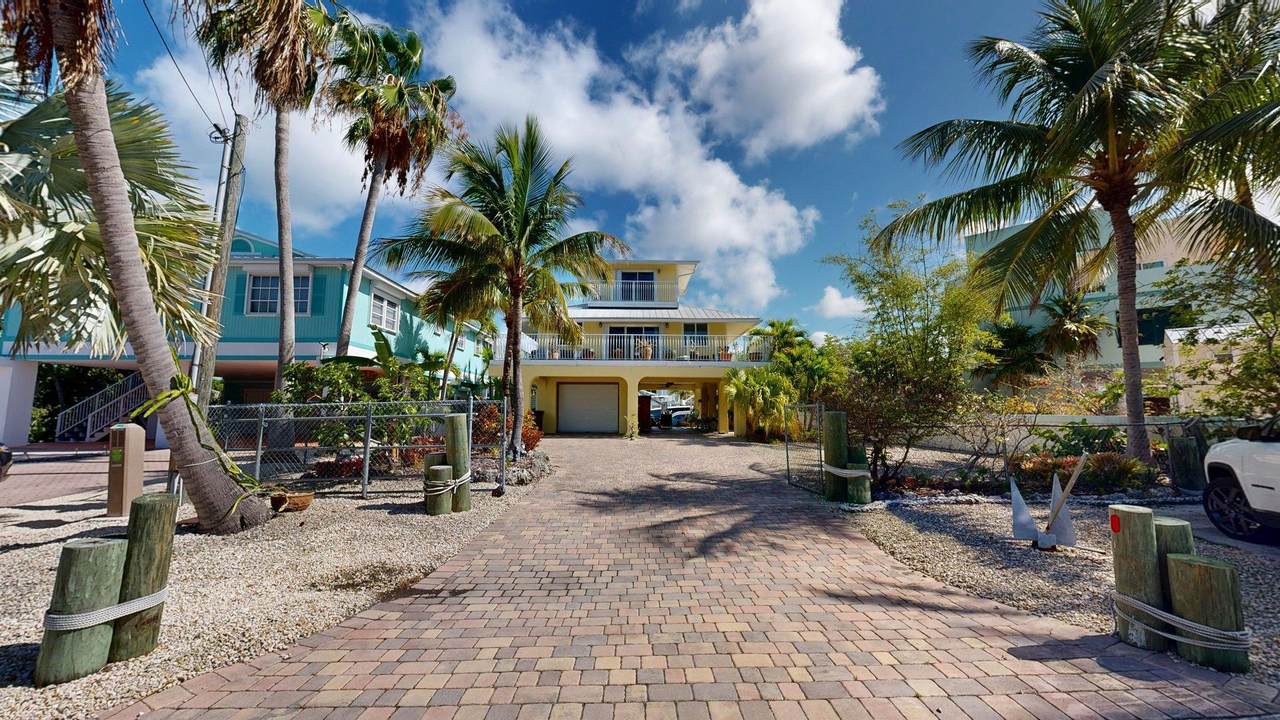 https://bt-photos.global.ssl.fastly.net/flkeys/1280_boomver_1_619989-2.jpg