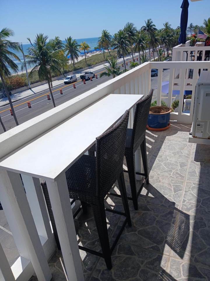 https://bt-photos.global.ssl.fastly.net/flkeys/1280_boomver_1_619997-2.jpg