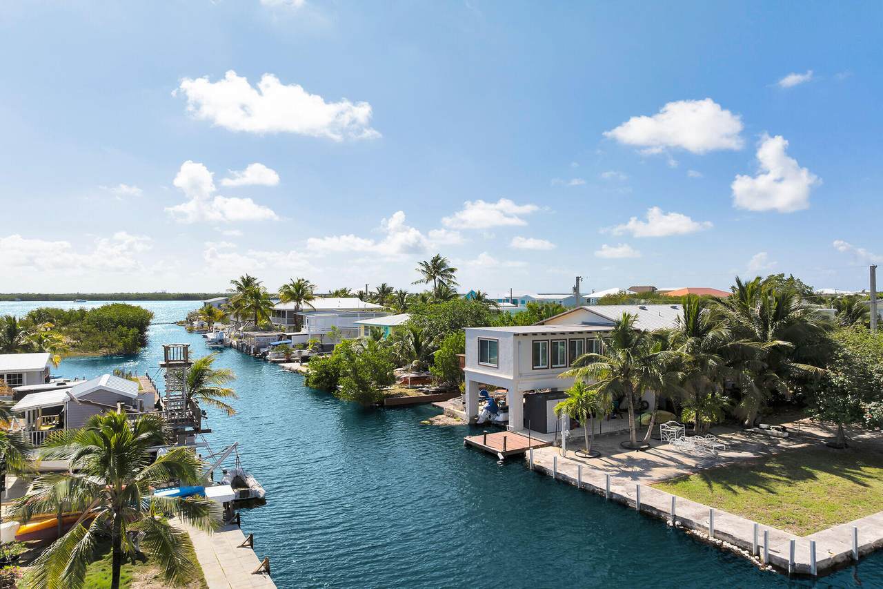 https://bt-photos.global.ssl.fastly.net/flkeys/1280_boomver_1_620011-2.jpg