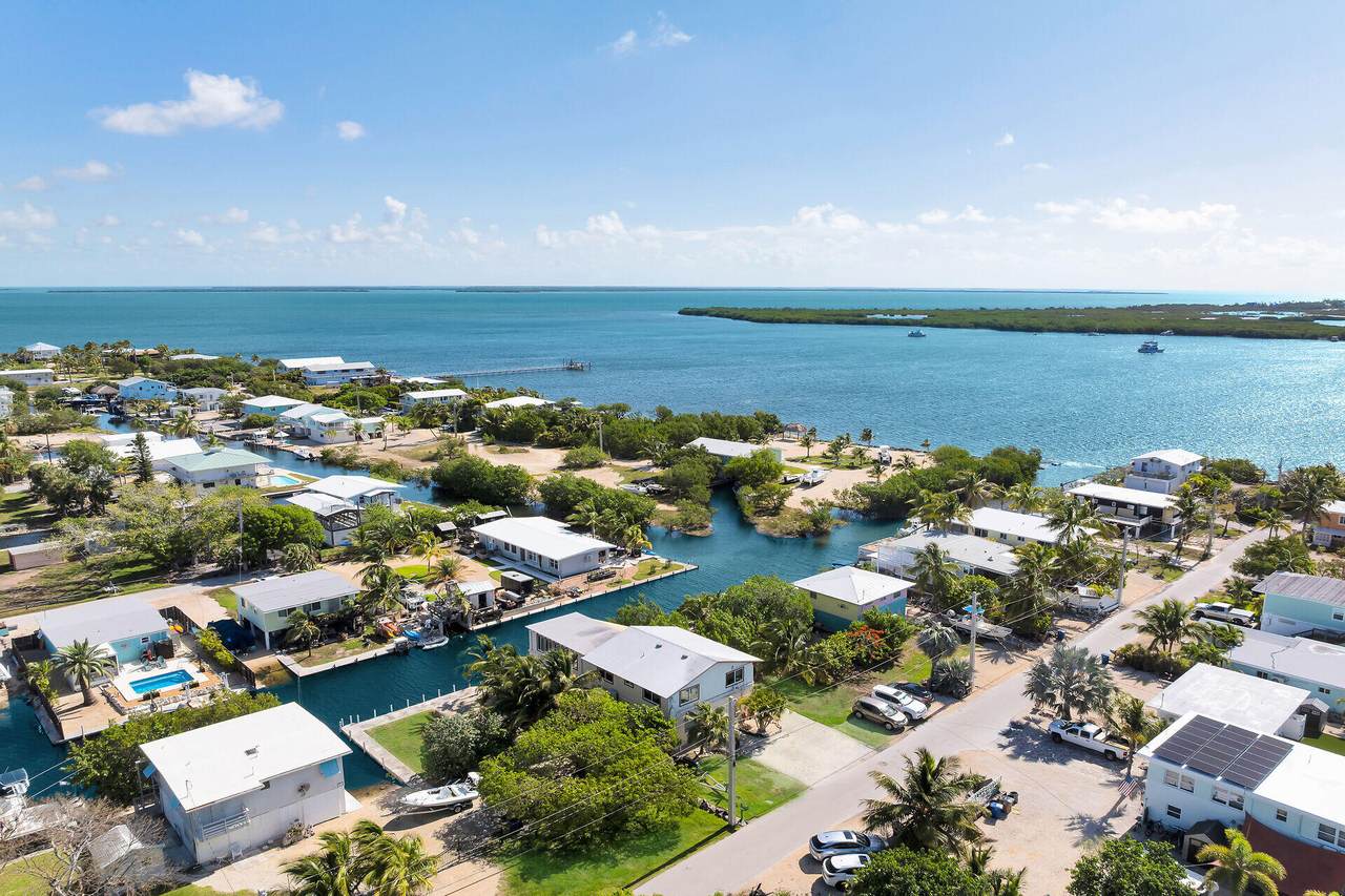 https://bt-photos.global.ssl.fastly.net/flkeys/1280_boomver_1_620011-2.jpg