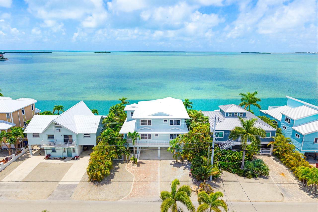 414 Caribbean Drive - Photo 1