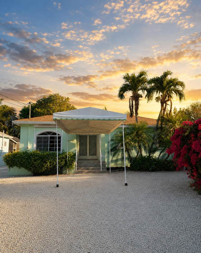 107 Marina Avenue - Photo 1