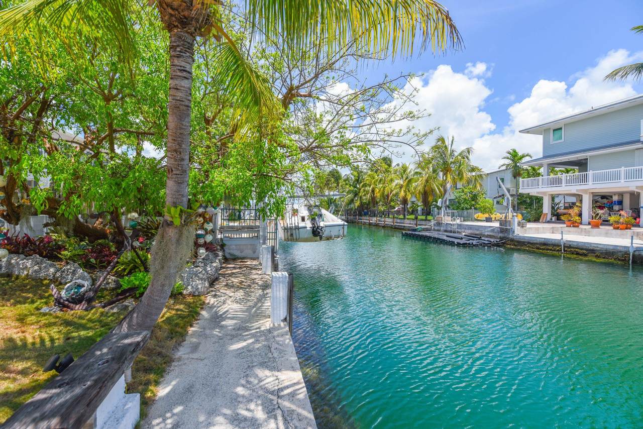 https://bt-photos.global.ssl.fastly.net/flkeys/1280_boomver_1_620053-2.jpg
