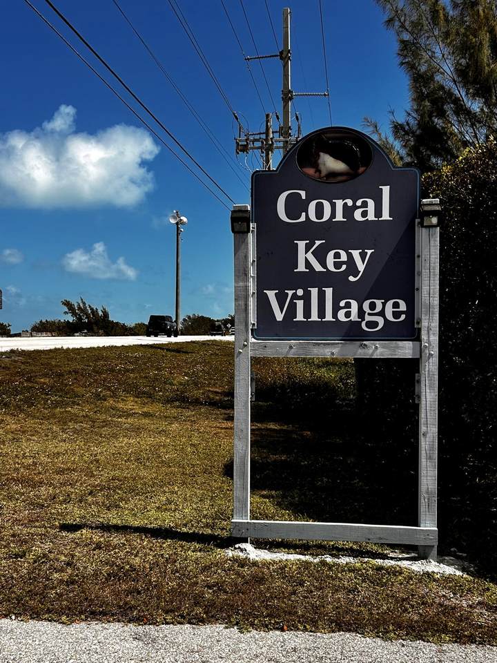 https://bt-photos.global.ssl.fastly.net/flkeys/1280_boomver_1_620066-2.jpg