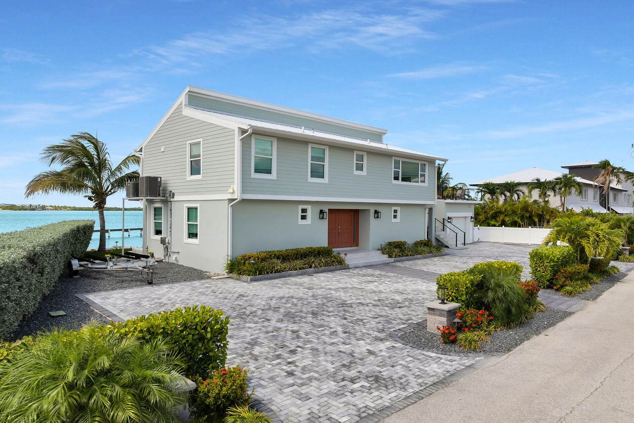 15 Ocean Drive - Photo 1