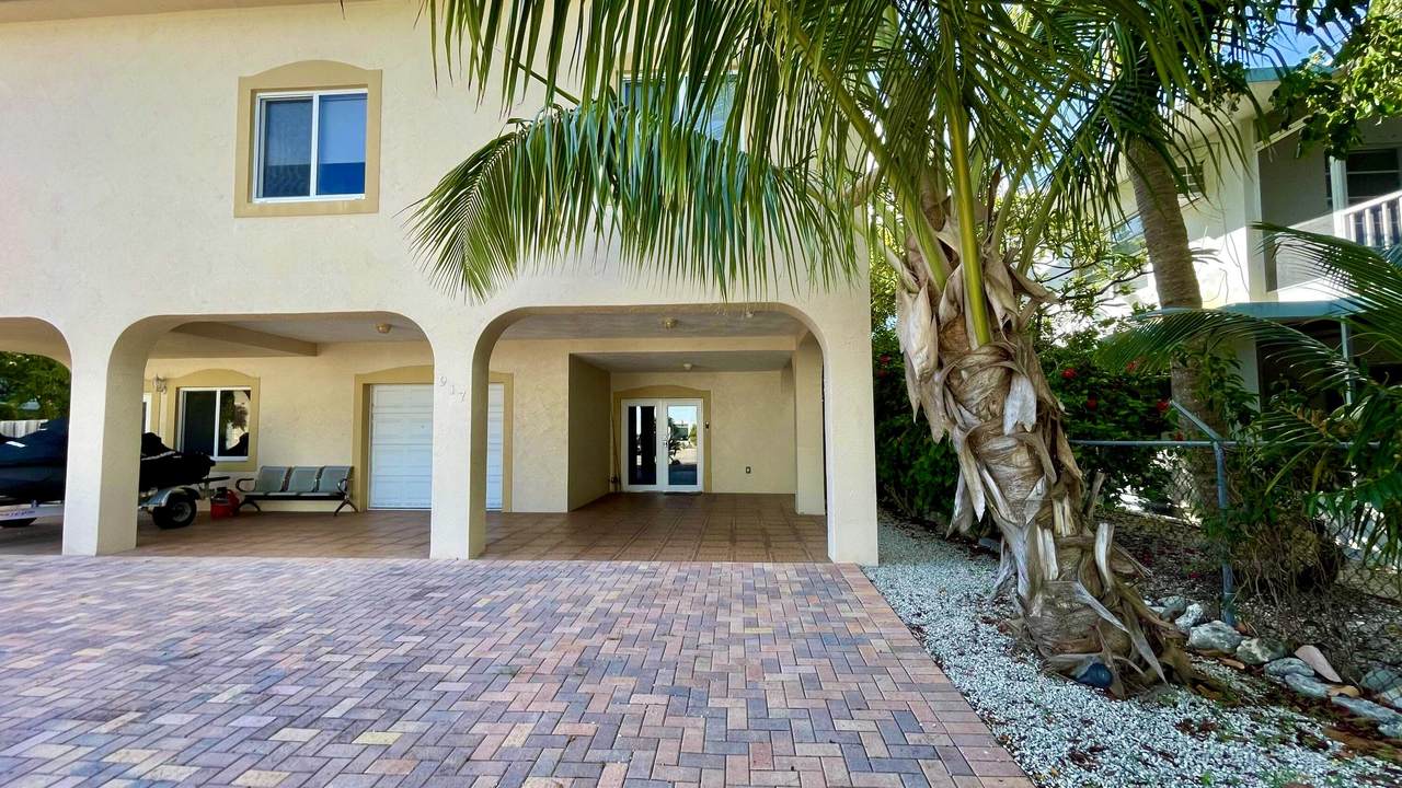 917 Red Bird Road - Photo 1