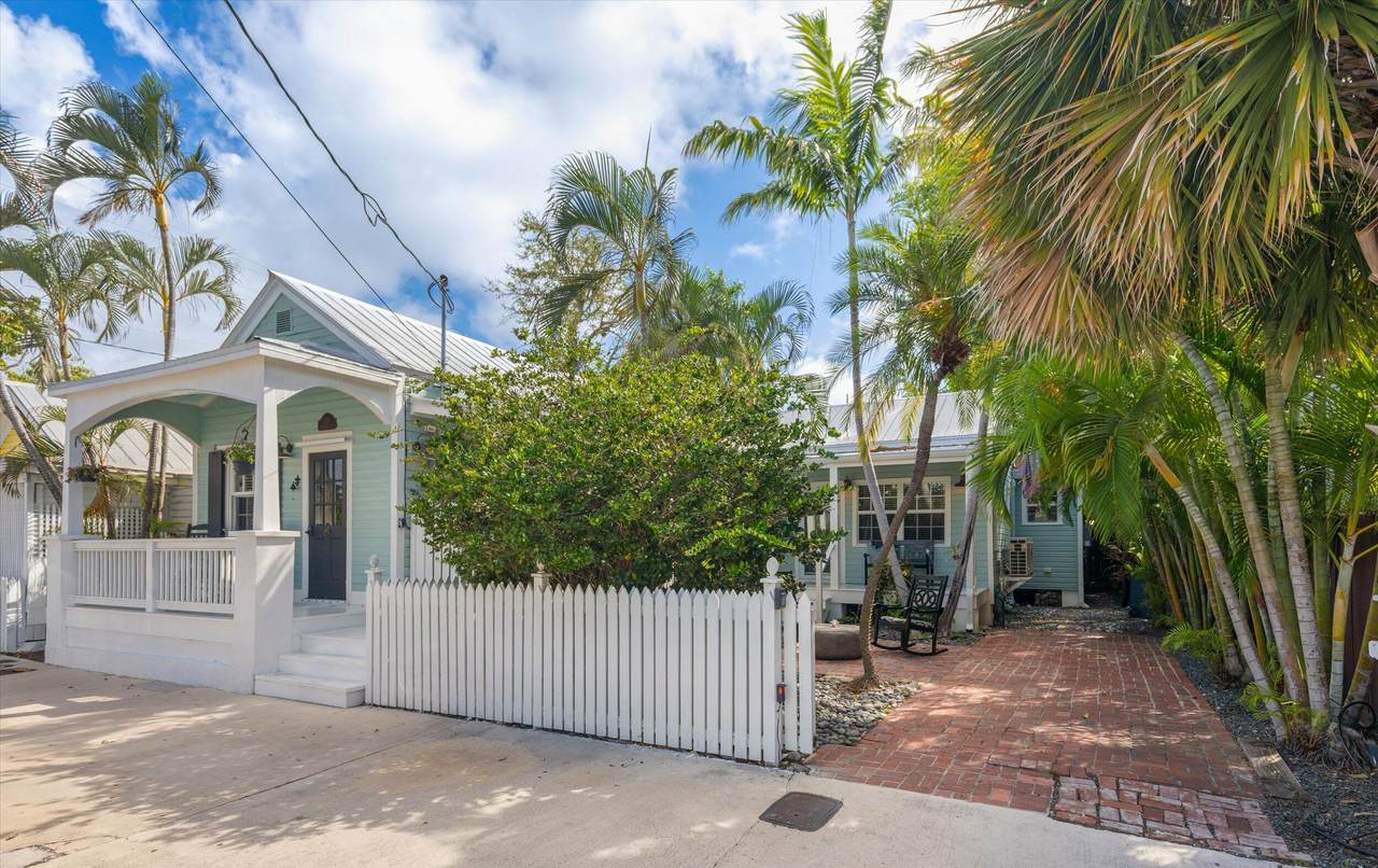 1119 Whitehead Street - Photo 1