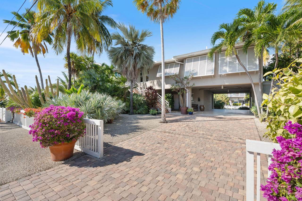113 Villa Bella Drive - Photo 1
