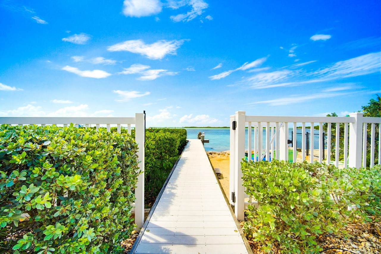 https://bt-photos.global.ssl.fastly.net/flkeys/1280_boomver_1_620145-2.jpg