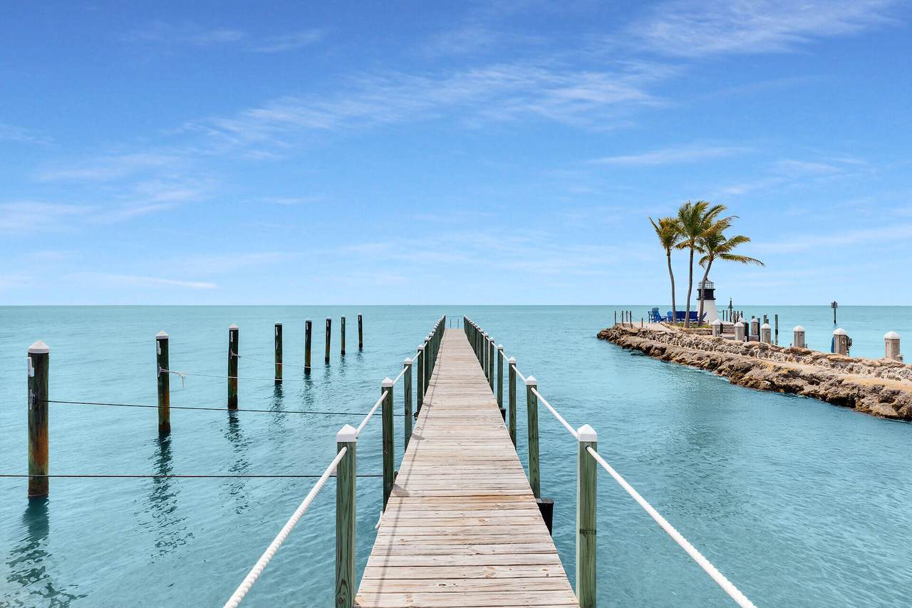 https://bt-photos.global.ssl.fastly.net/flkeys/1280_boomver_1_620172-2.jpg
