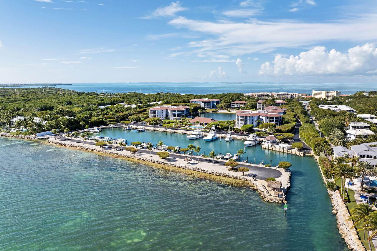 https://bt-photos.global.ssl.fastly.net/flkeys/1280_boomver_1_620173-2.jpg