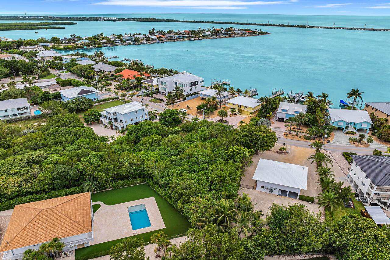 https://bt-photos.global.ssl.fastly.net/flkeys/1280_boomver_1_620192-2.jpg