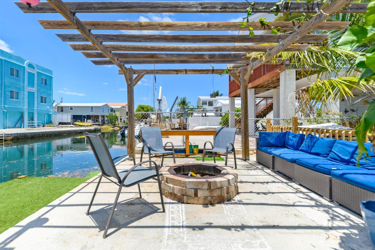 1 Riviera Drive - Photo 1