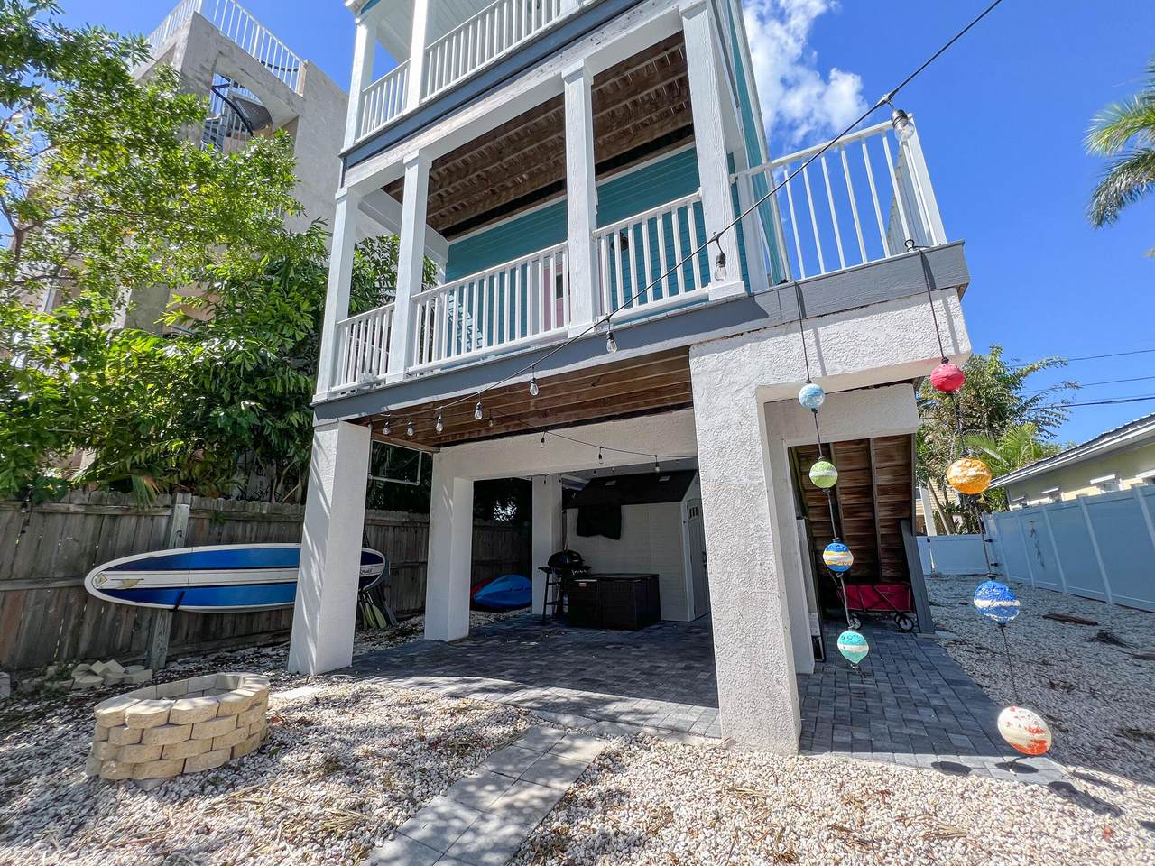 37 Palm Drive - Photo 1