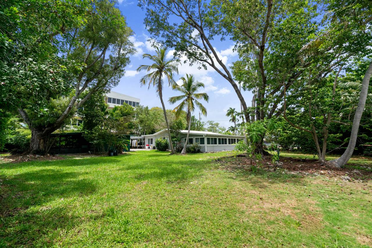 227 Atlantic Boulevard - Photo 1
